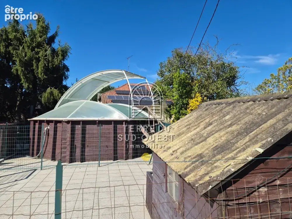 BAISSE DE PRIX - Maison de 170m2 avec dépendances, plusieurs hangars et box à chevaux - photo 11
