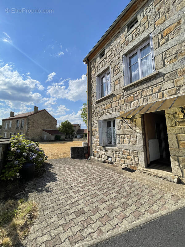 Maison à SAINTE-SIGOLENE