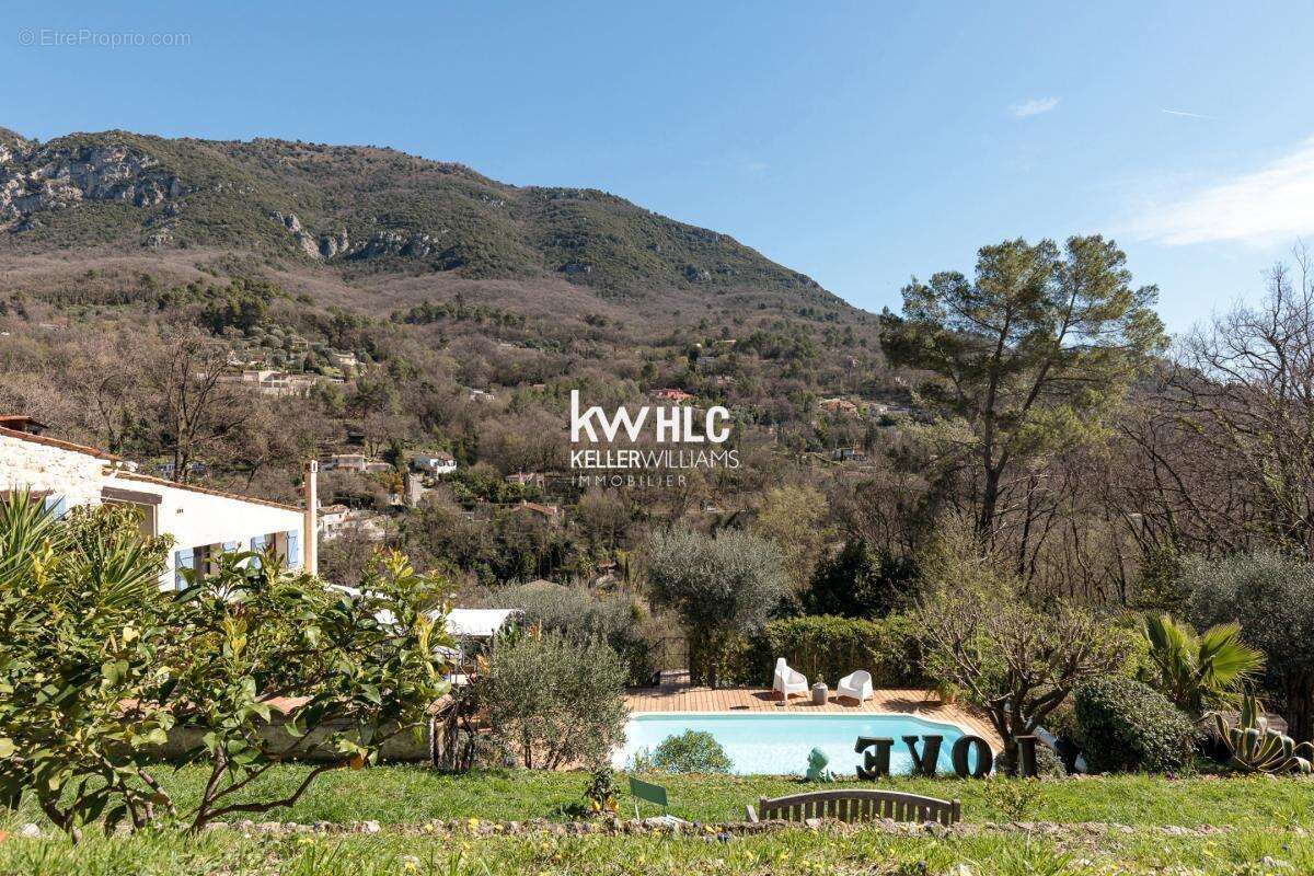 Maison à LE BAR-SUR-LOUP