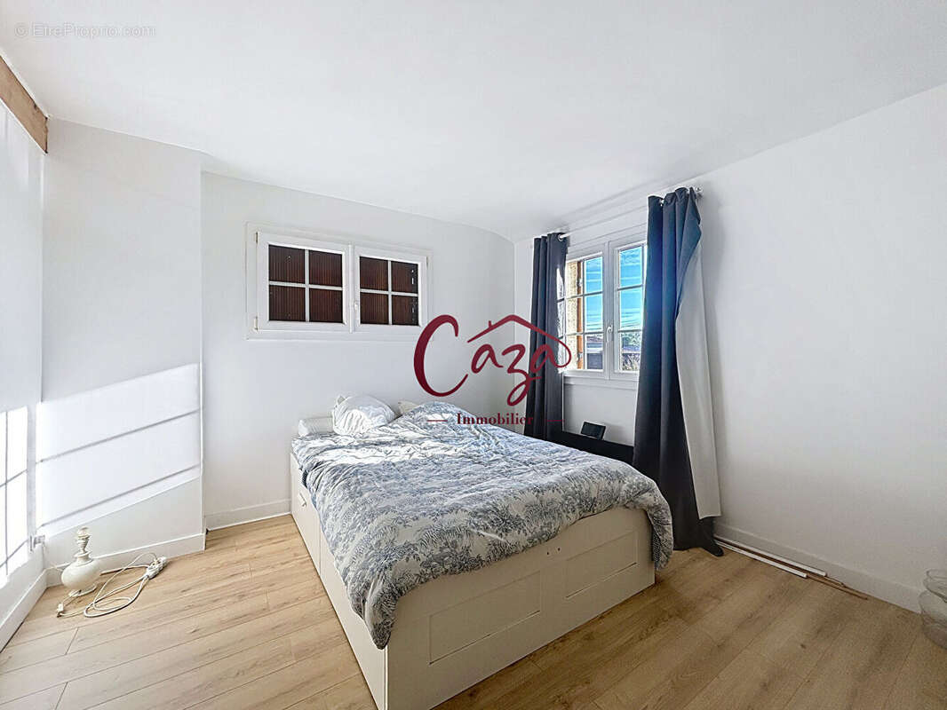 Maison à CARBON-BLANC