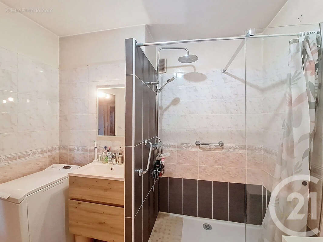 Appartement à GRIGNY