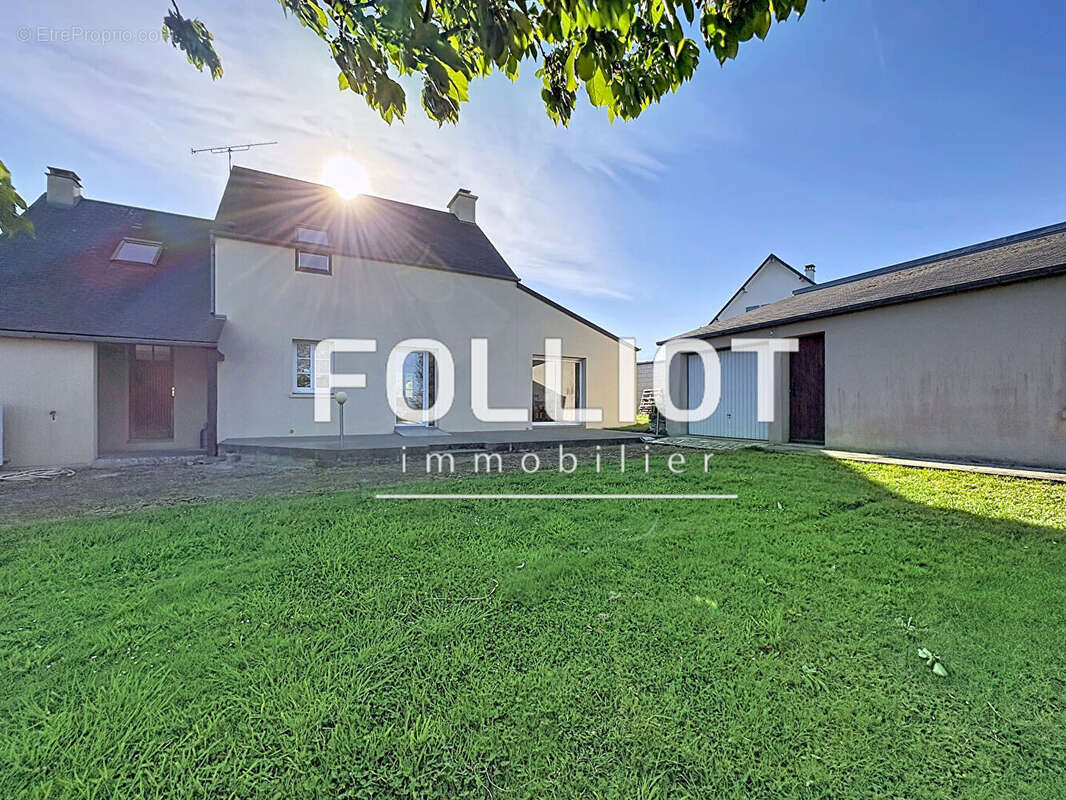 Maison à SAINT-AUBIN-DES-PREAUX