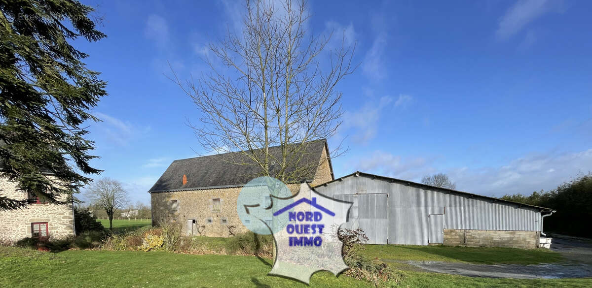 Maison à MAYENNE