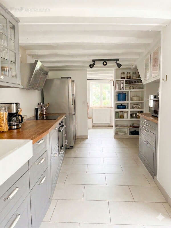 Maison à HOUDAN