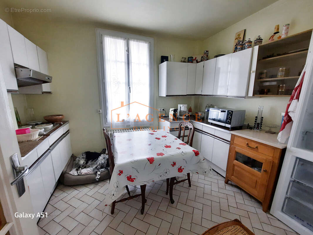 Maison à QUINCY-VOISINS