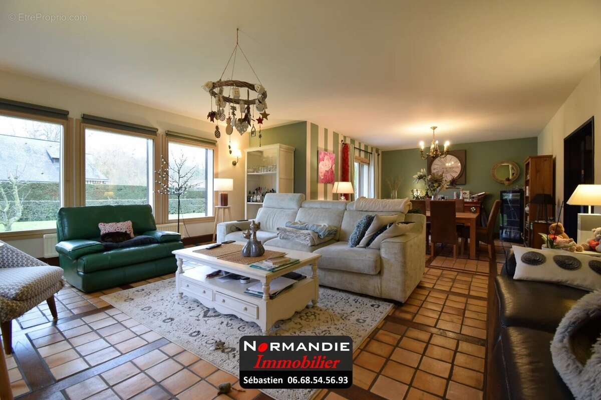 Maison à CANY-BARVILLE