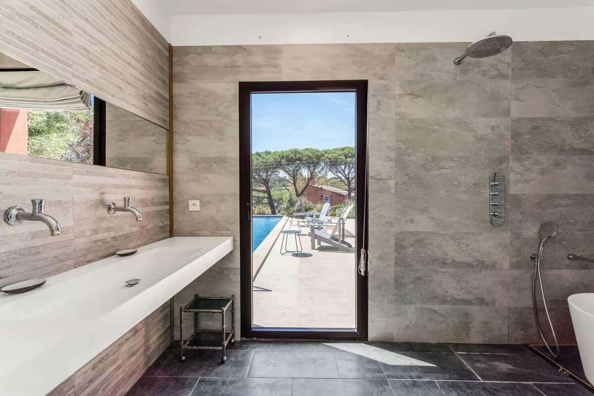 Maison à SAINTE-MAXIME