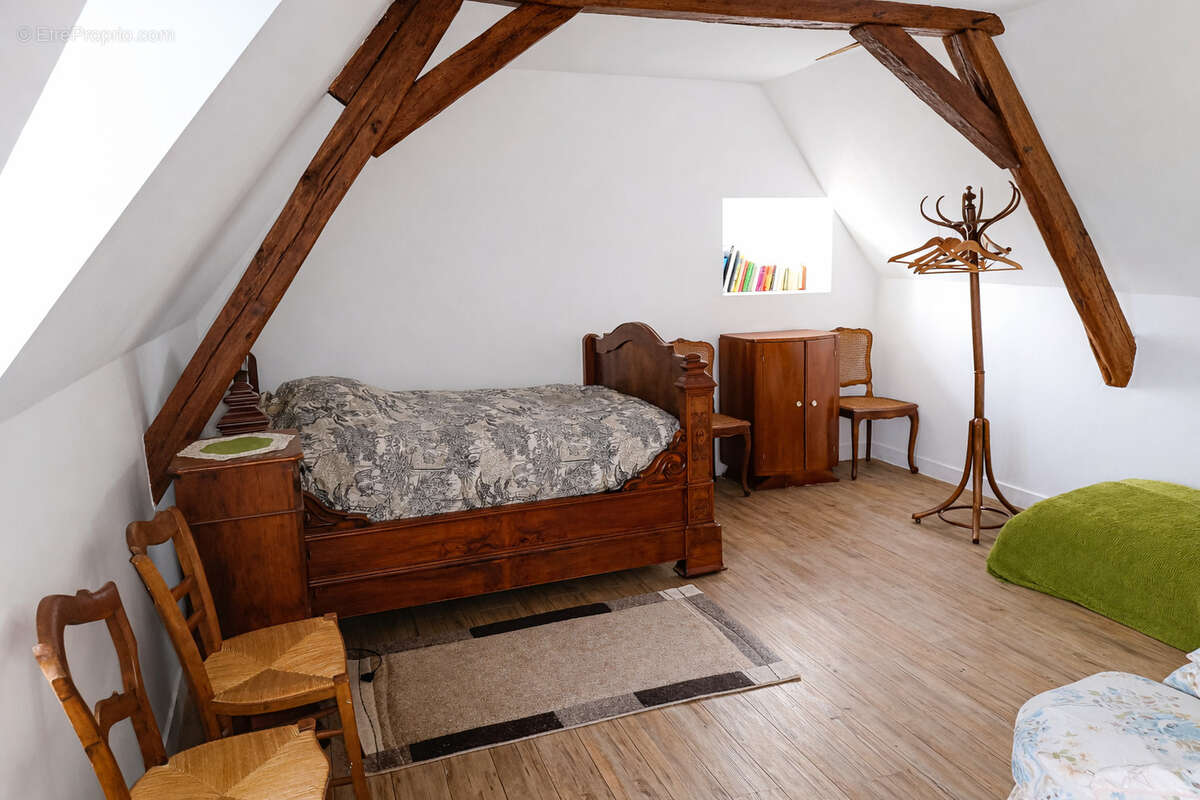 Maison à CINQ-MARS-LA-PILE