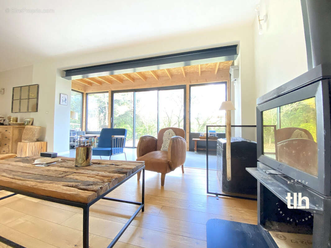 Maison à SAINT-JEAN-DE-CUCULLES