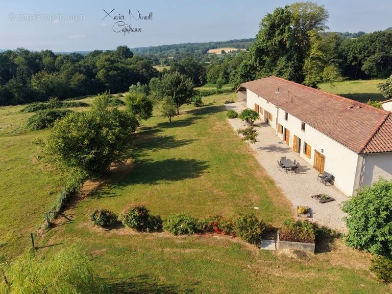 Maison à SAINT-AMOUR