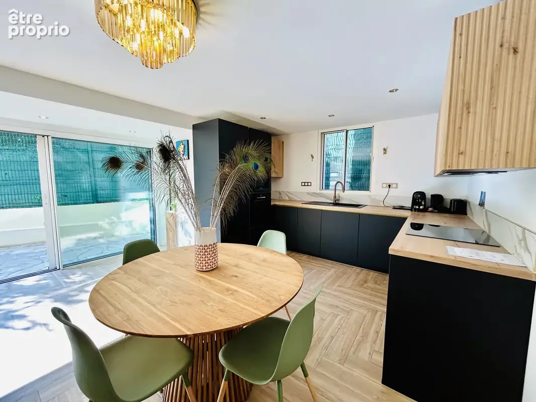 A vendre- maison de ville- refaite a neuf - cannes - bas mont fleury a 15 minutes croisette - photo 3
