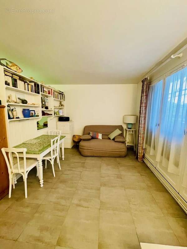 Appartement à BLONVILLE-SUR-MER