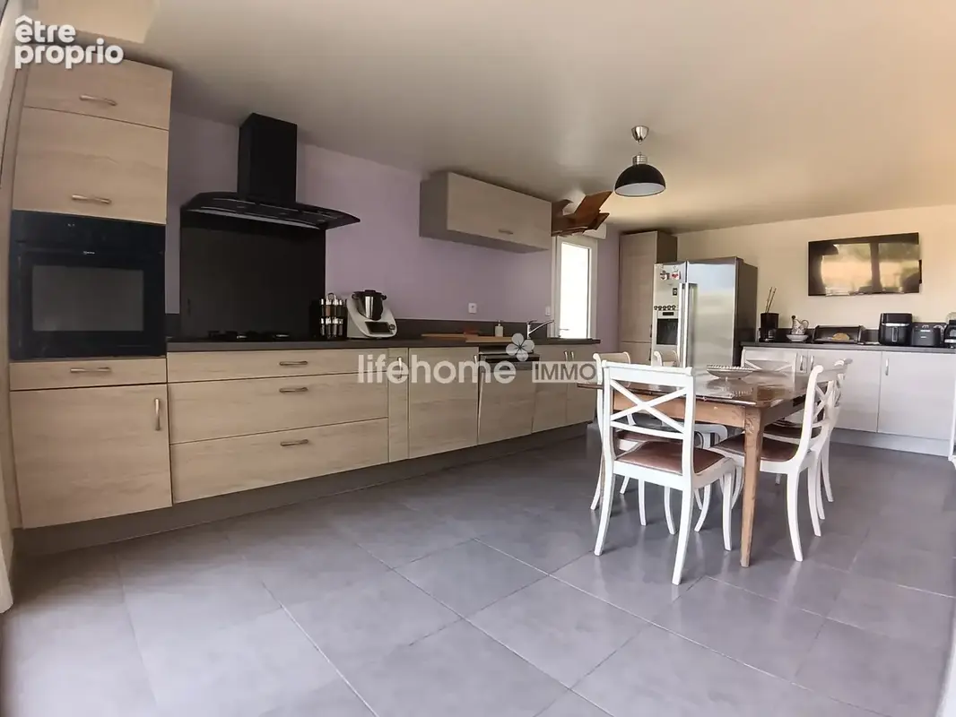 Maison 194 m² à Naillat  - photo 7