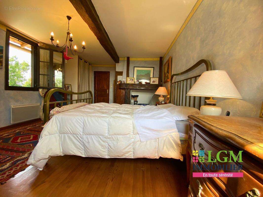 Maison à MONTESQUIEU-GUITTAUT