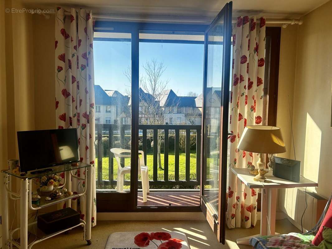 Appartement à BLONVILLE-SUR-MER