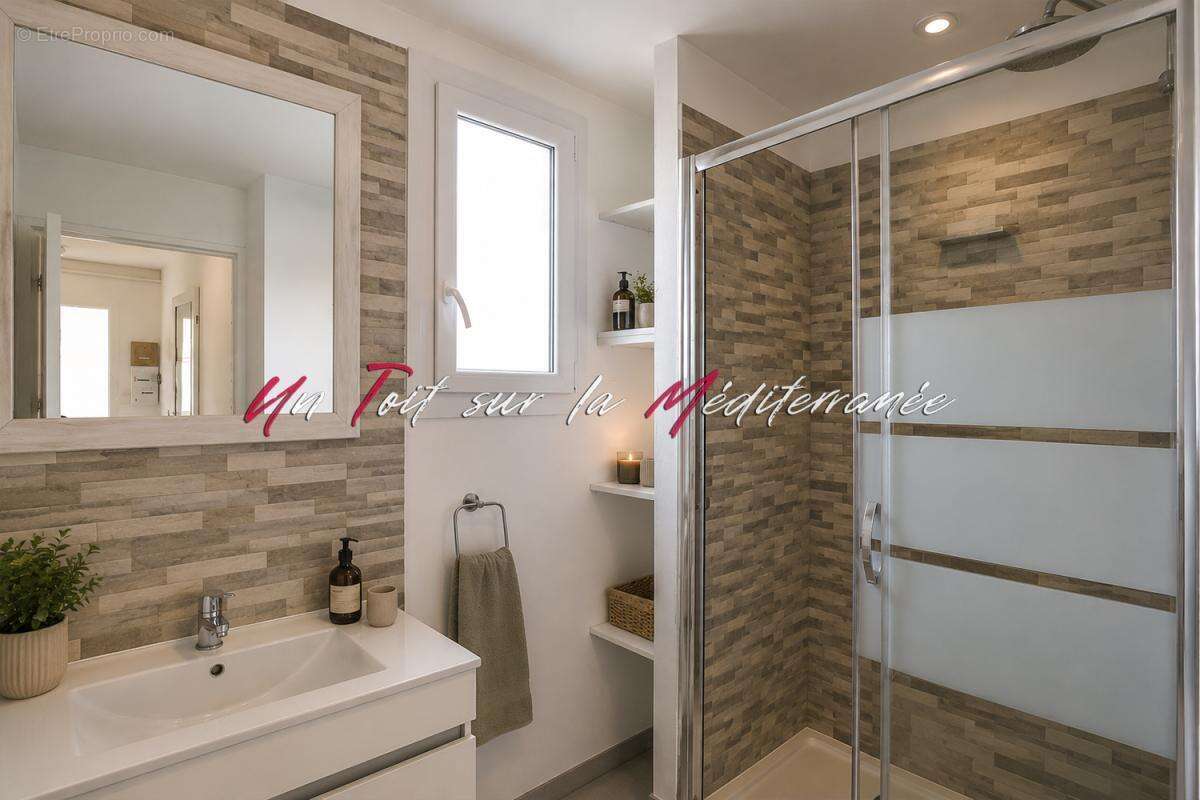 Appartement à FREJUS