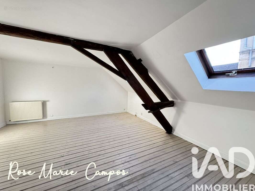 Photo 2 - Appartement à MONTCEAU-LES-MINES
