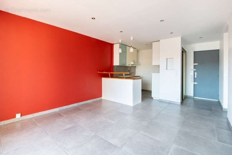 Appartement à MARSEILLE-10E