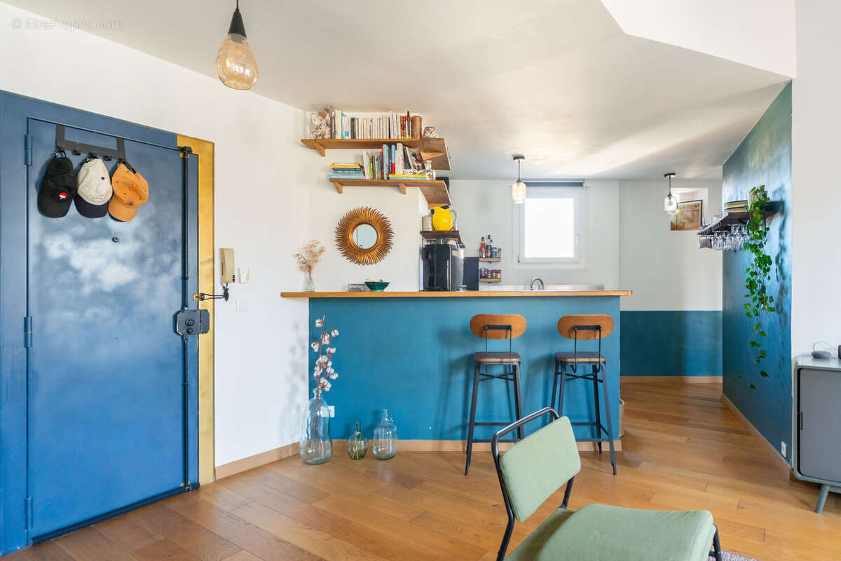Appartement à MARSEILLE-6E