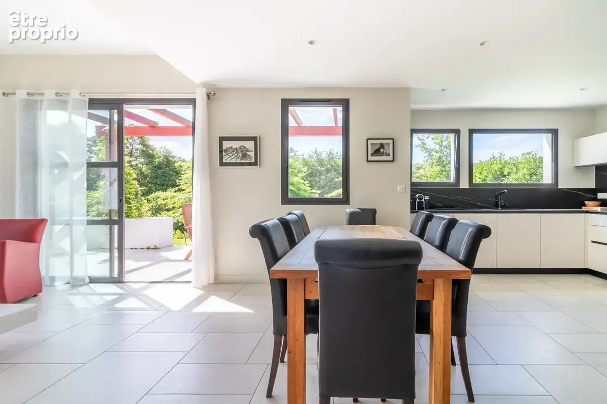 AHETZE - Maison contemporaine 120 m2 - 4 chambres - Vue campagne - Exposition Sud - photo 8