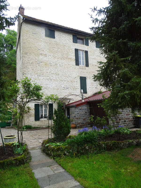 Maison à CHATILLON-SUR-SEINE