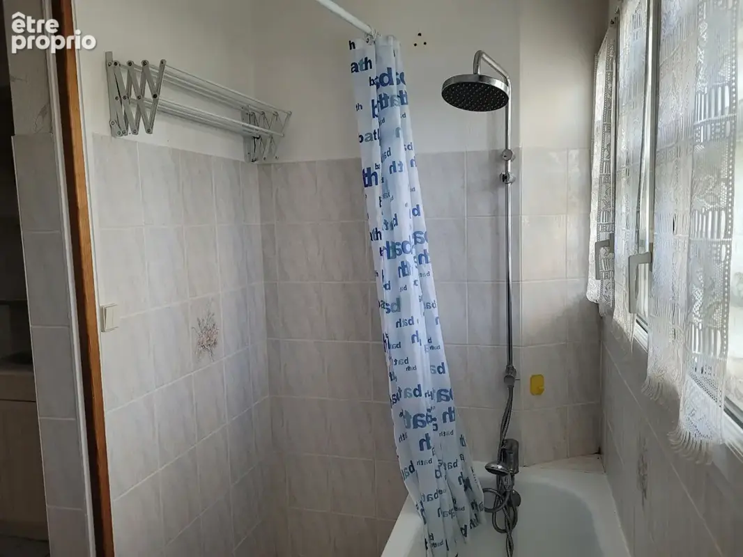 ROCHEFORT appartement situé au 1er étage de 70 m² avec balcon exposé sud et garage de 18 m² - photo 13