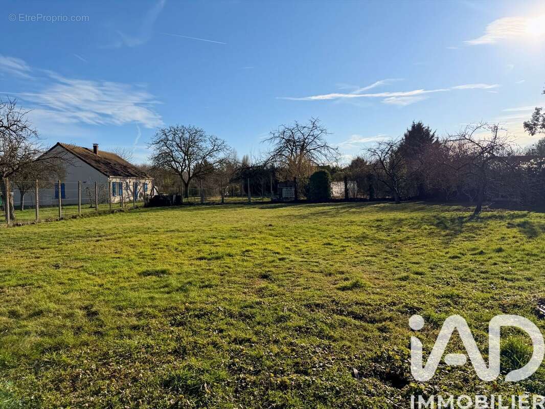 Photo 6 - Maison à CHEVRIERES