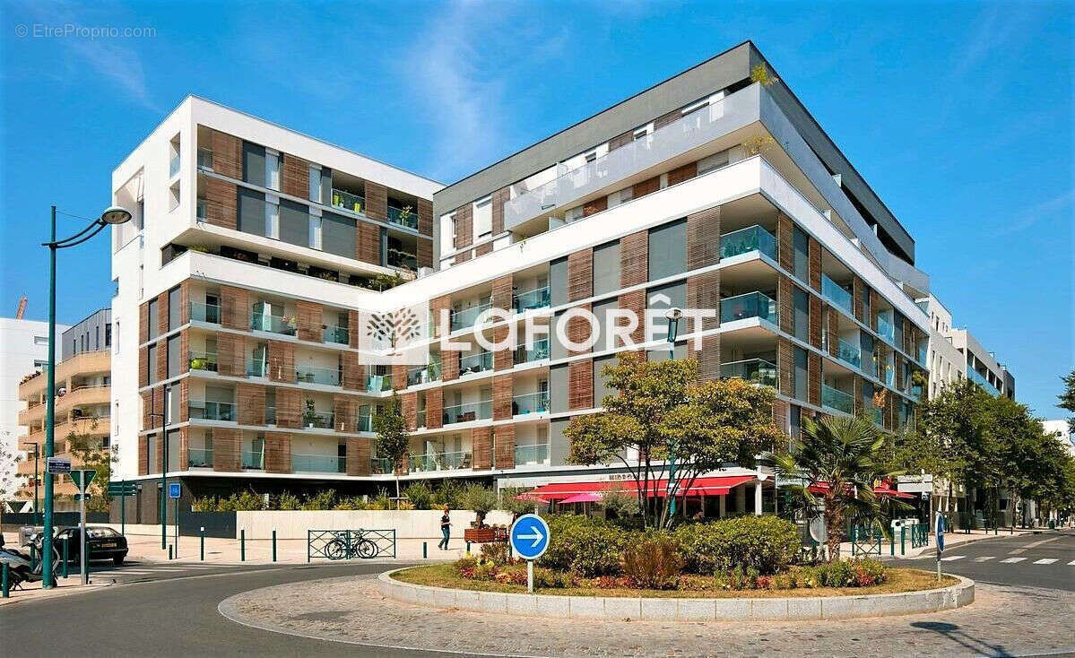 Appartement à GENNEVILLIERS