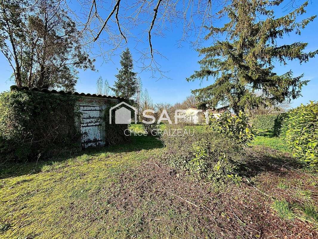 Photo 2 - Terrain à LA CHAPELLE-SAINT-LAURENT