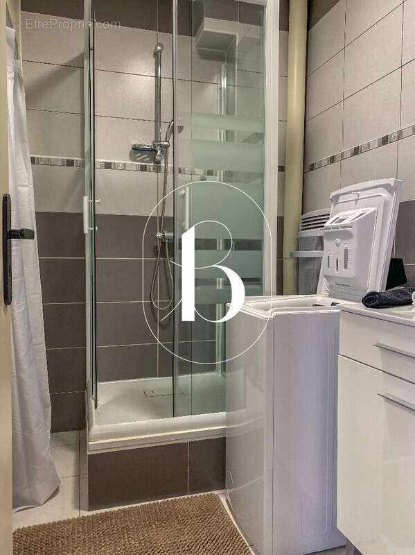 Appartement à VALLON-PONT-D'ARC