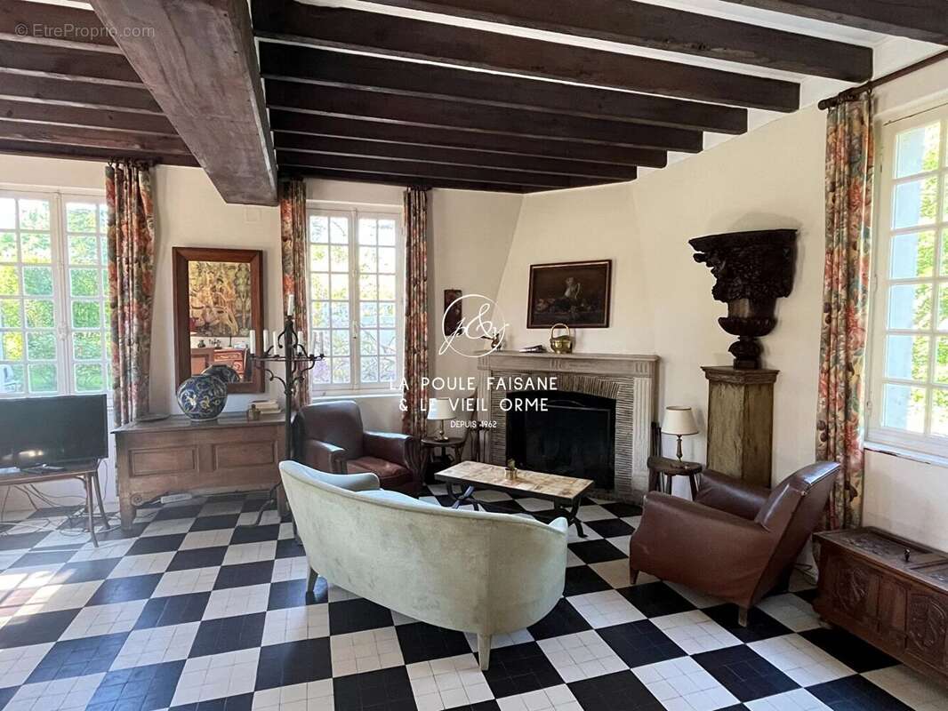 Maison à BAZAINVILLE