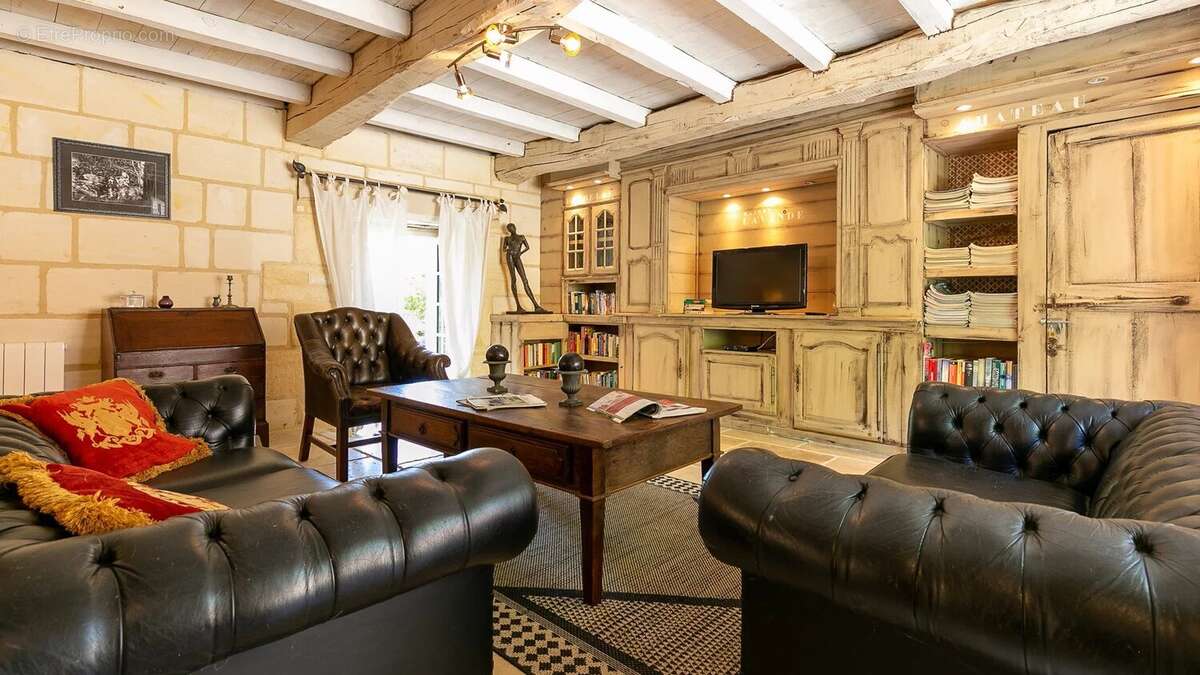 Hameau du XVIIème et XVIIIème avec piscine et terrain de 9 hectares près de Le Bugue - photo 11
