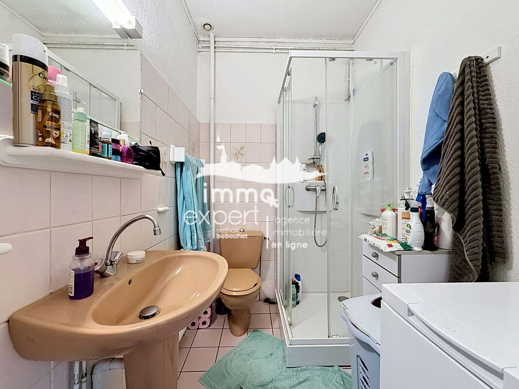 Appartement à MIRECOURT