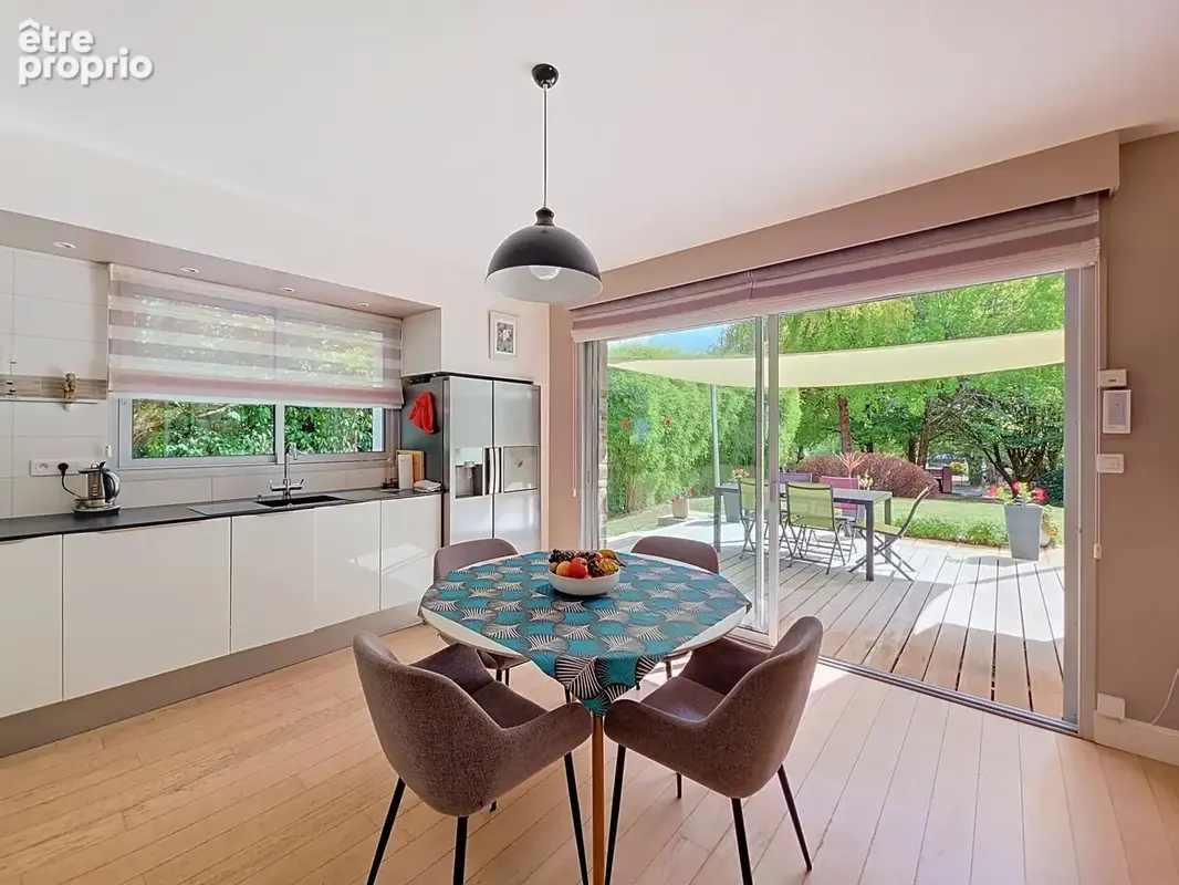 Maison 8 pièces 303 m² à vendre à Savenay (44260) - photo 3