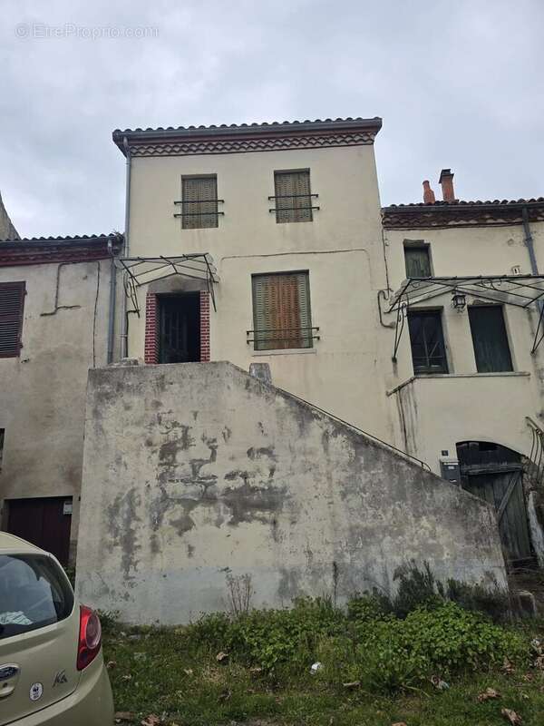 Maison à AUZAT-LA-COMBELLE