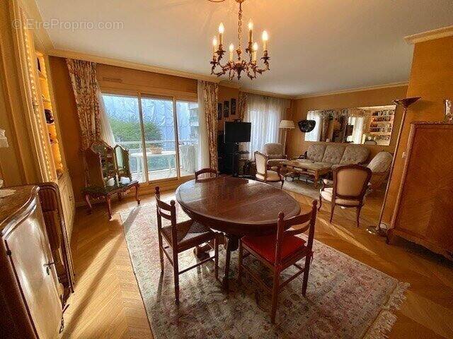 Appartement à BOULOGNE-BILLANCOURT