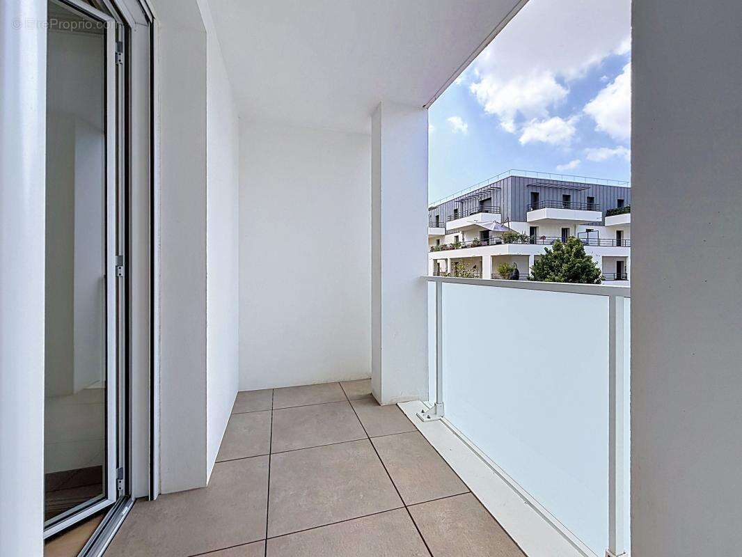 Appartement À Vendre - photo 6