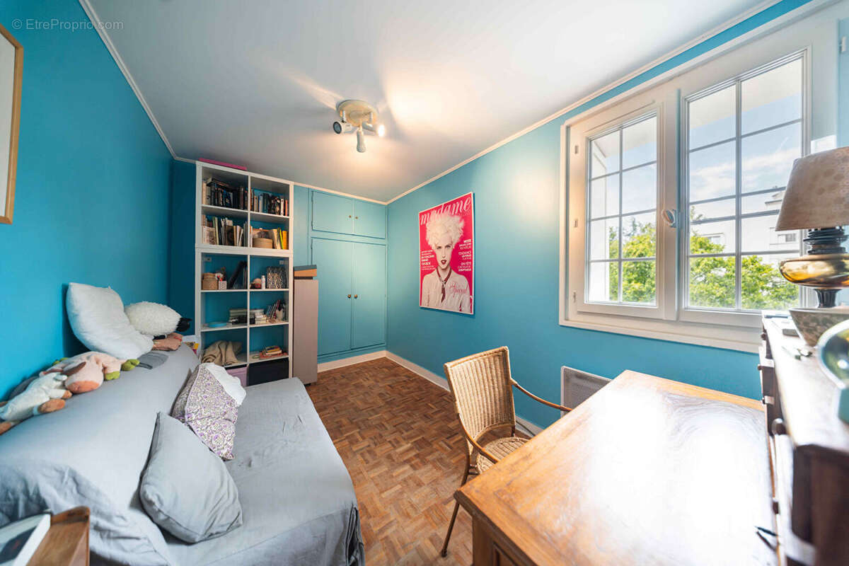 Maison à LE PLESSIS-ROBINSON