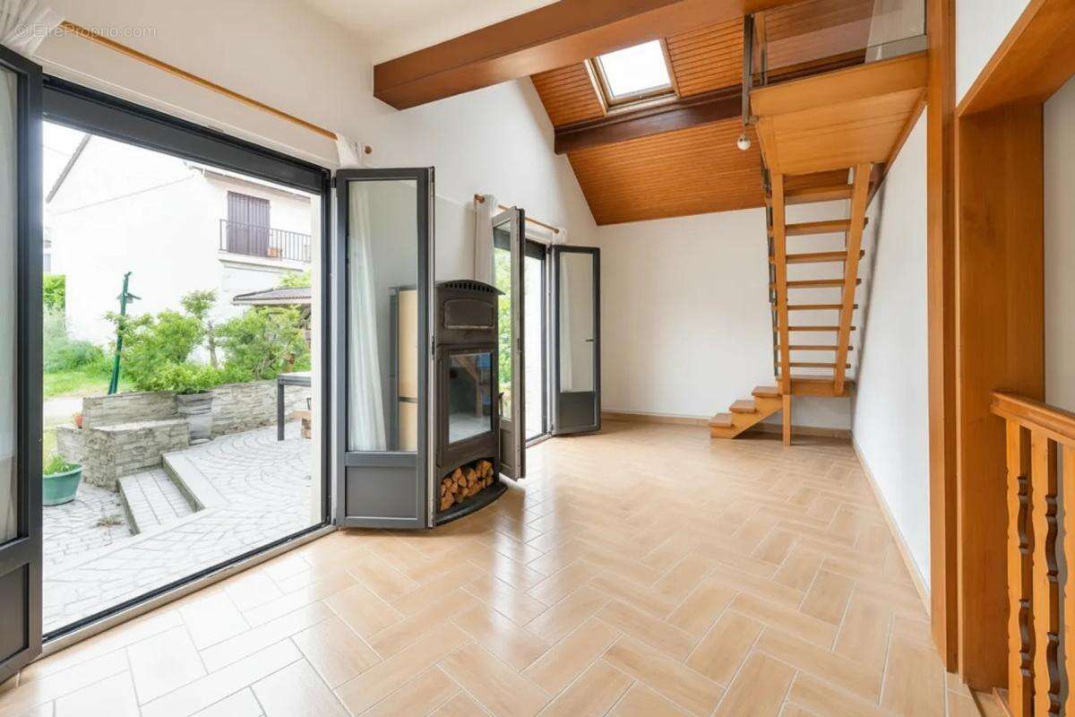 Maison de 4 pièces de 83 m² au Blanc-Mesnil - photo 2