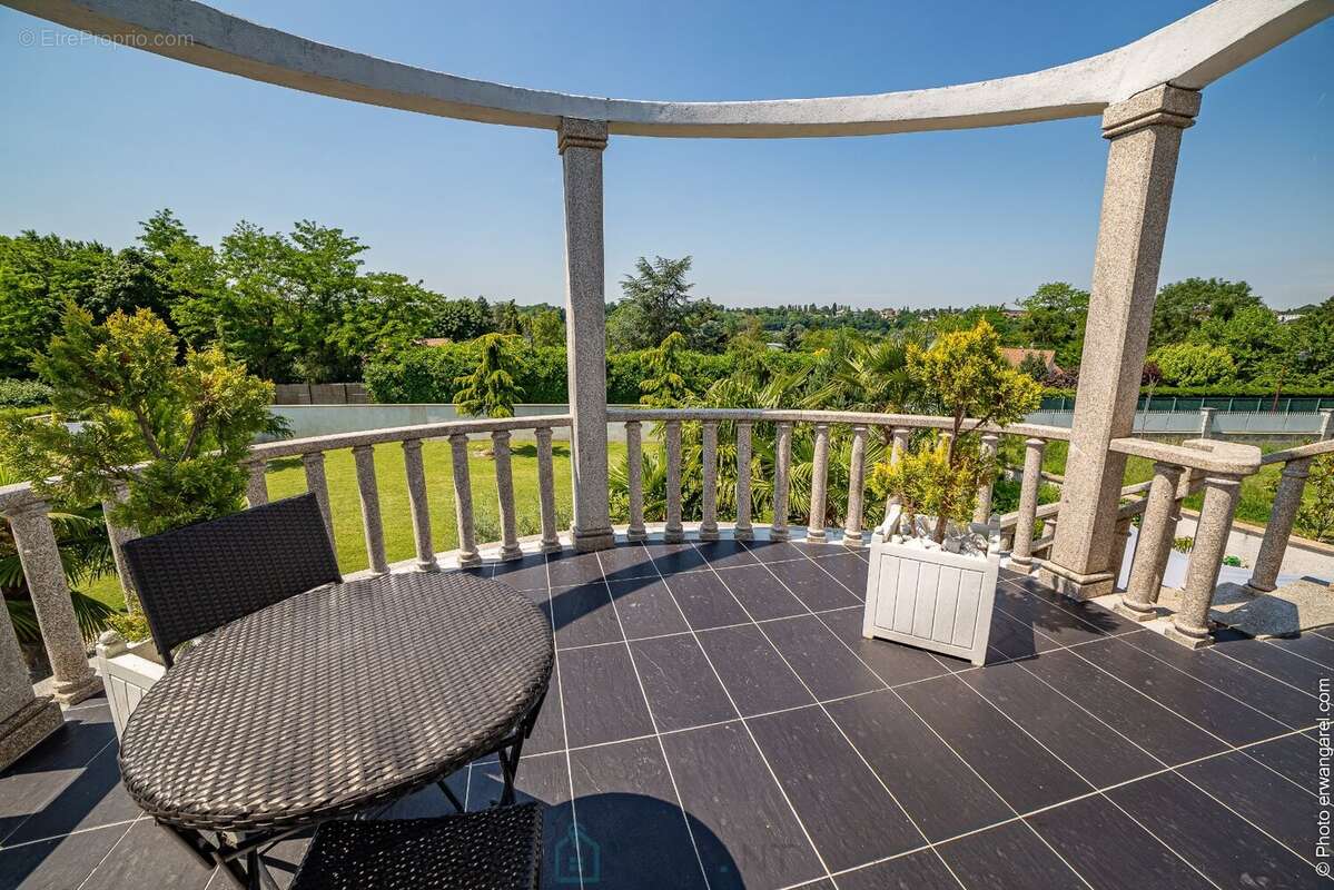 Maison à MORSANG-SUR-SEINE