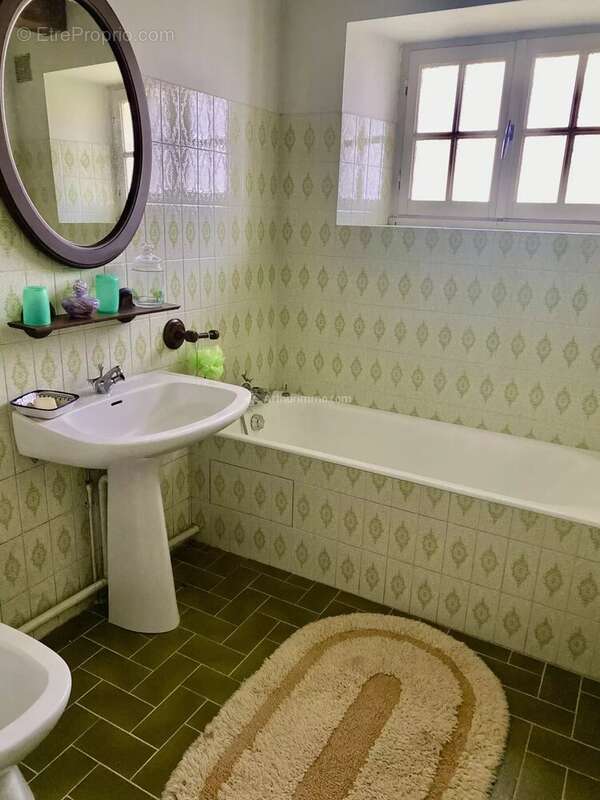 Maison à LA CHARTRE-SUR-LE-LOIR