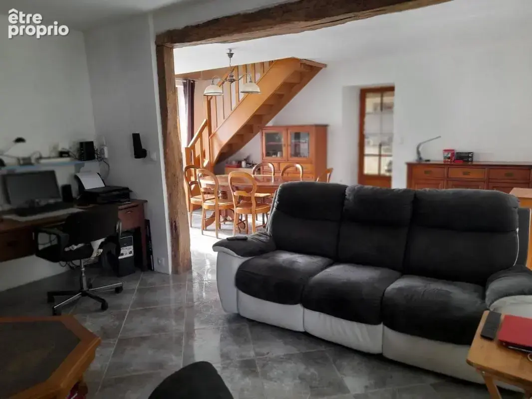Maison 6 pièces 169 m² à vendre à Neuvy-Saint-Sepulchre (36230) - photo 5
