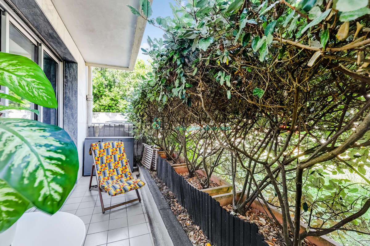 Appartement à SAINT-MAUR-DES-FOSSES