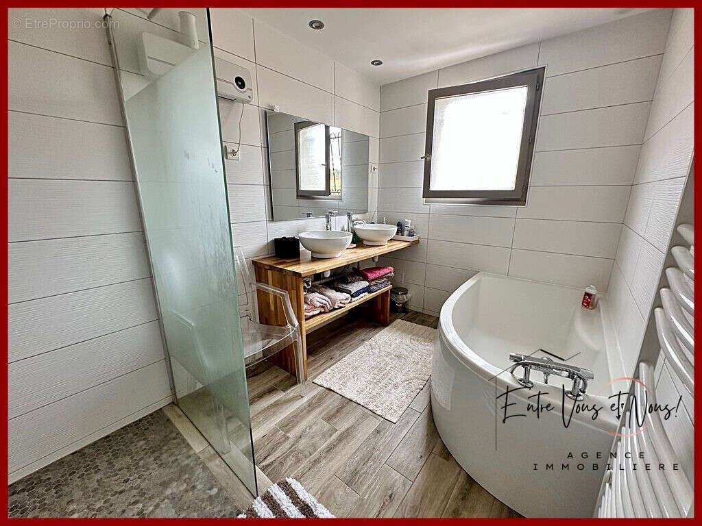 Maison 164 m² à Fargues  - photo 6