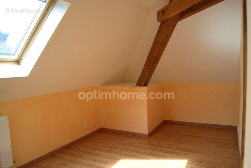 Appartement à ALGRANGE