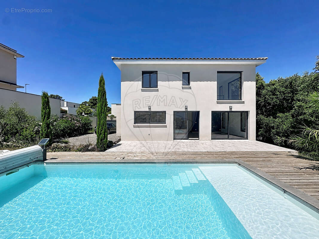 Maison à NIMES