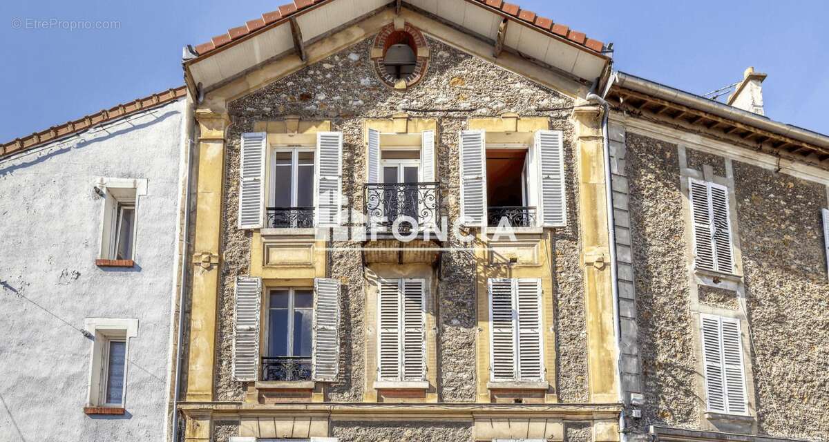 Charme de l'ancien et elegance intemporelle pour ce magnifique duplex - photo 8