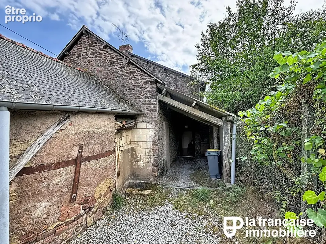 A VENDRE - SAINT-PERAN - maison avec extérieur - photo 15