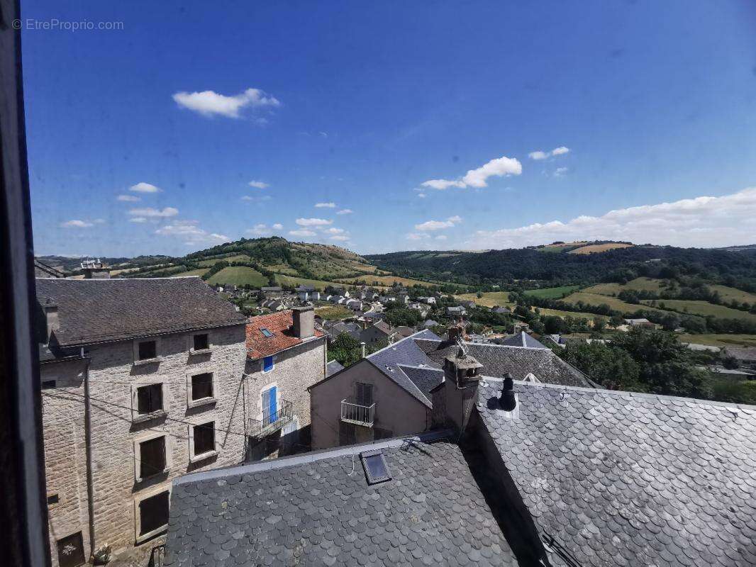 Maison à SEVERAC-LE-CHATEAU