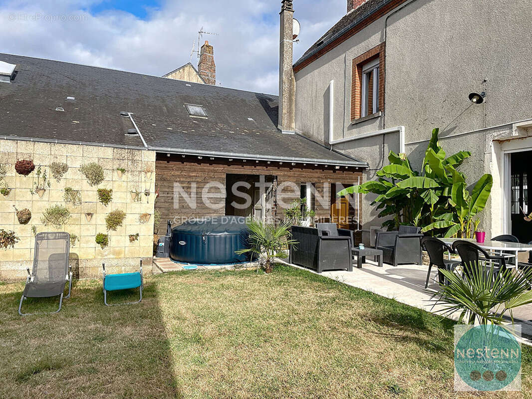 COUP DE COEUR ASSURE ! - Maison de bourg entièrement rénovée à HERBAUT -  4 Belles chambres - photo 3